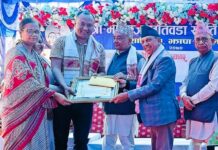 व्यक्तिगत रुपमा प्राप्त पुरस्कारलाई स्वास्थ्य क्षेत्रमा लगानी गर्ने रोङ अध्यक्षको प्रतिबद्धता