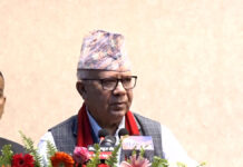 सरकारले एकपछि अर्को जनविरोधी काम गरिरहेको छः माधवकुमार नेपाल